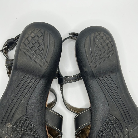 𝅺Hush Puppies Black Leather Strappy Sandals Size 7 - Picture 9 of 10